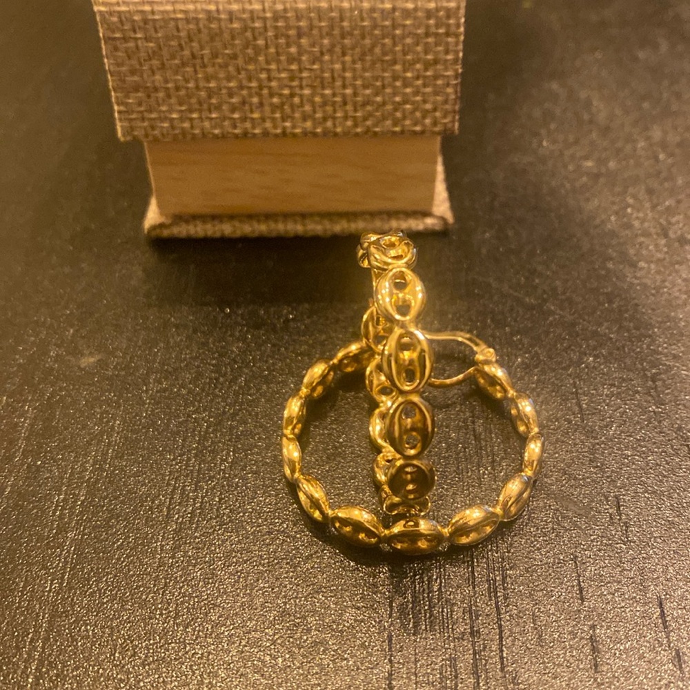 14kt solid gold hoops